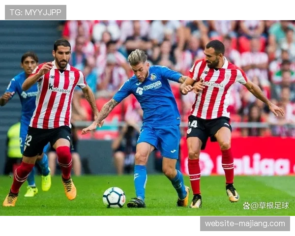 西甲快讯:比利亚雷亚尔客场3-1战胜赫塔菲,结束三轮不胜 西甲快讯:比利亚雷亚尔客场3-1战胜赫塔菲,结束三轮不胜