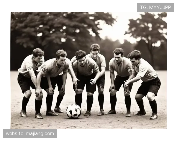 历史回顾:追溯法国足球战术演变,定位球重要性在21世纪20年代陡增 历史回顾:追溯法国足球战术演变,定位球重要性在21世纪20年代陡增